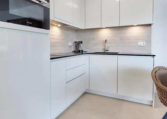 Lecomte - The Shoreline X The Waves Apartamento